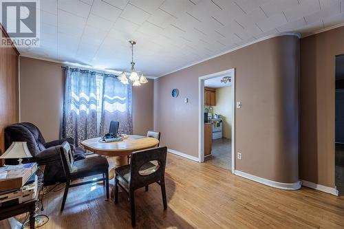 15 Pinsent Place, St. John'S, NL - Indoor Photo Showing Dining Room