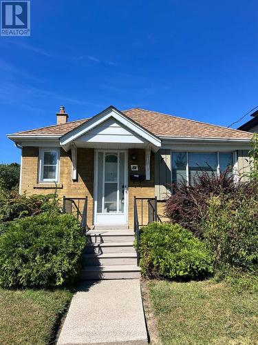 26 Edgecroft Road, Toronto, ON - Outdoor With Facade