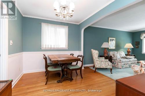 26 Edgecroft Road, Toronto (Stonegate-Queensway), ON - Indoor