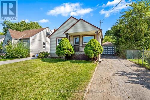 24 Victoria Street, St. Catharines, ON - Outdoor With Facade