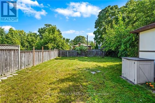 24 Victoria Street, St. Catharines, ON - Outdoor With Backyard