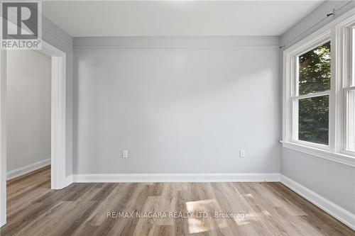 24 Victoria Street, St. Catharines, ON - Indoor Photo Showing Other Room