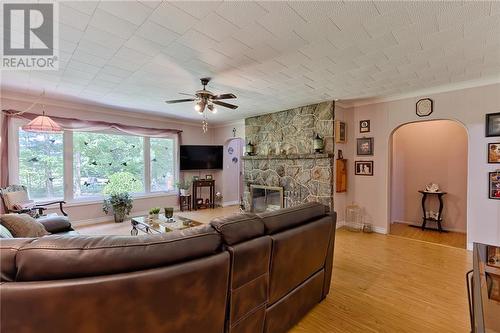 86 Sack Road, Petawawa, ON - Indoor Photo Showing Living Room With Fireplace