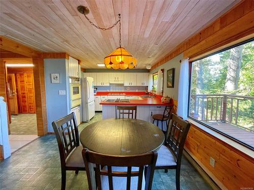 915 Mount Rd, Hornby Island, BC 