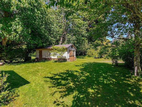 6100 Island Hwy West, Qualicum Beach, BC 