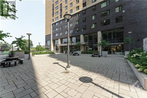 Outside Patio - 105 Champagne Avenue Unit#1909, Ottawa, ON - Outdoor