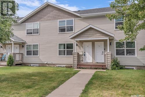 27 210 Camponi Place, Saskatoon, SK - Outdoor With Facade