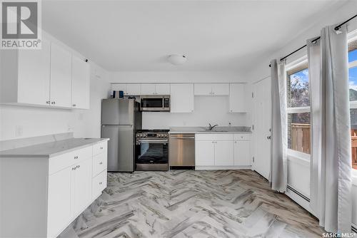 27 210 Camponi Place, Saskatoon, SK - Indoor Photo Showing Kitchen