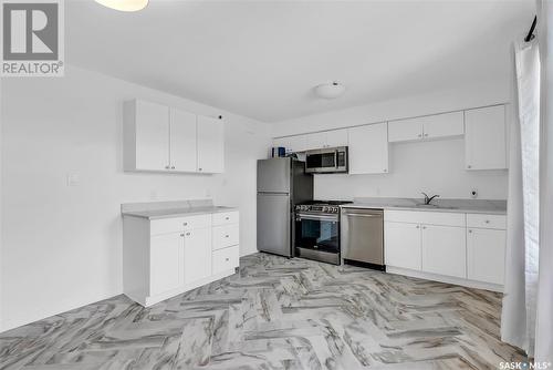 27 210 Camponi Place, Saskatoon, SK - Indoor Photo Showing Kitchen