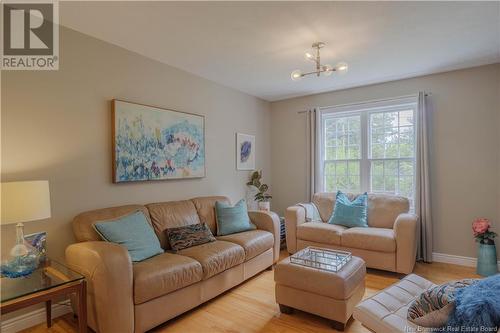 69 Bliss Carman Drive, Fredericton, NB - Indoor Photo Showing Living Room