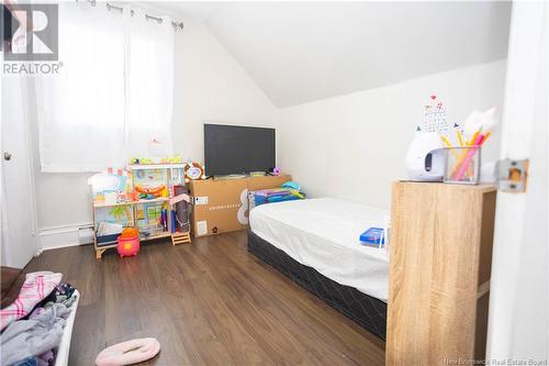 118 Oakland Avenue, Moncton, NB - Indoor Photo Showing Bedroom