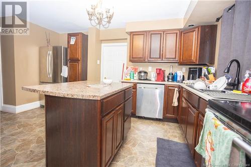 118 Oakland Avenue, Moncton, NB - Indoor Photo Showing Kitchen With Upgraded Kitchen