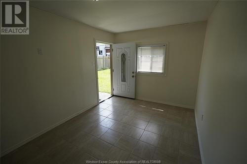 1450 Bruce Avenue, Windsor, ON - Indoor Photo Showing Other Room