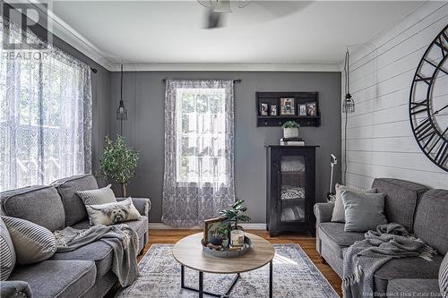 30 Georgia Pacific Drive, Mcadam, NB - Indoor Photo Showing Living Room