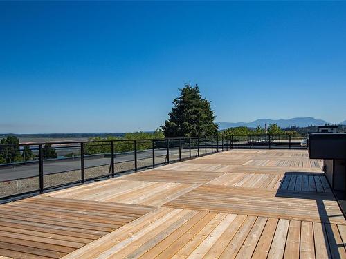 308-147 Haliburton St, Nanaimo, BC - Outdoor With Deck Patio Veranda With View