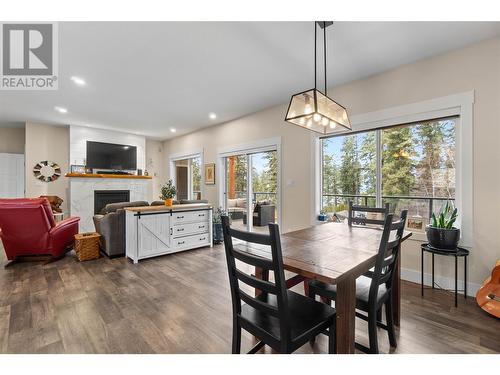 4120 20 Street, Salmon Arm, BC - Indoor Photo Showing Dining Room