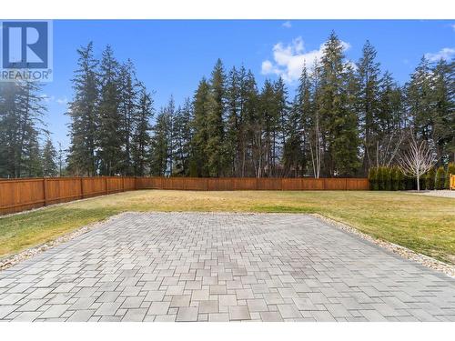 4120 20 Street, Salmon Arm, BC - Outdoor