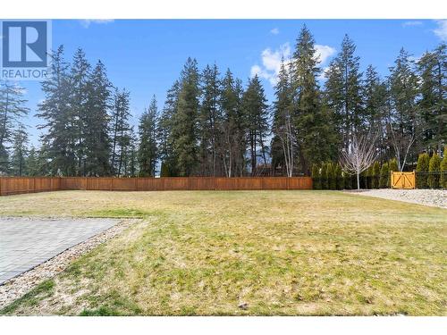 4120 20 Street, Salmon Arm, BC - Outdoor