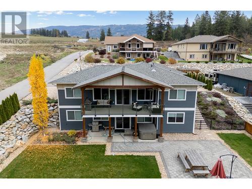 4120 20 Street, Salmon Arm, BC - Outdoor