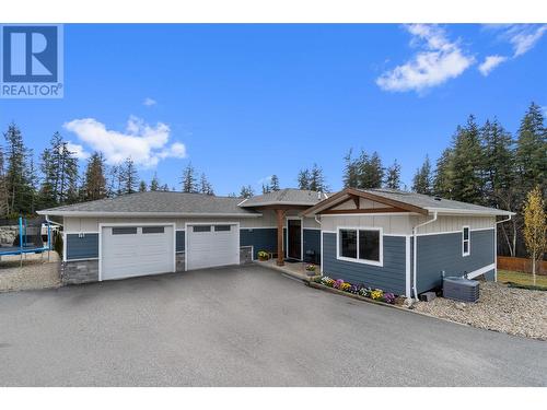 4120 20 Street, Salmon Arm, BC - Outdoor