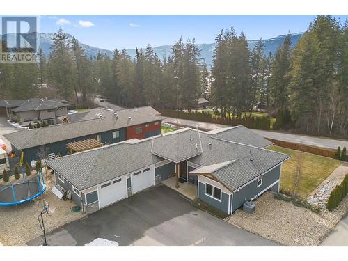 4120 20 Street, Salmon Arm, BC - Outdoor