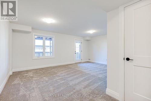 16 - 2261 Linkway Boulevard, London, ON - Indoor Photo Showing Other Room