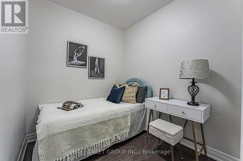 2712 - 8 The Esplanade, Toronto (Waterfront Communities), ON - Indoor Photo Showing Bedroom