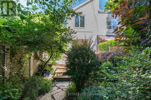 29 Spruce Street, Toronto (Cabbagetown-South St. James Town), ON - Outdoor