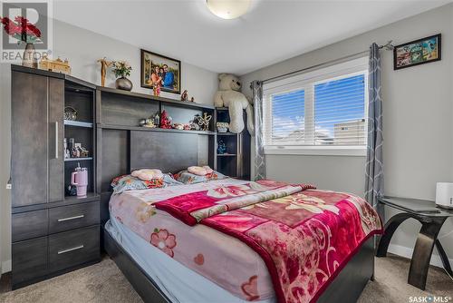 314 Bentley Lane, Saskatoon, SK - Indoor Photo Showing Bedroom