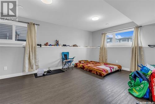 314 Bentley Lane, Saskatoon, SK - Indoor Photo Showing Bedroom