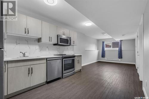 314 Bentley Lane, Saskatoon, SK - Indoor Photo Showing Kitchen