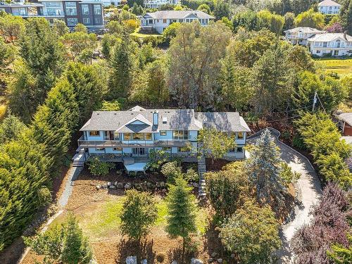 1319 Lands End Rd, North Saanich, BC 