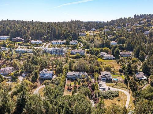 1319 Lands End Rd, North Saanich, BC 