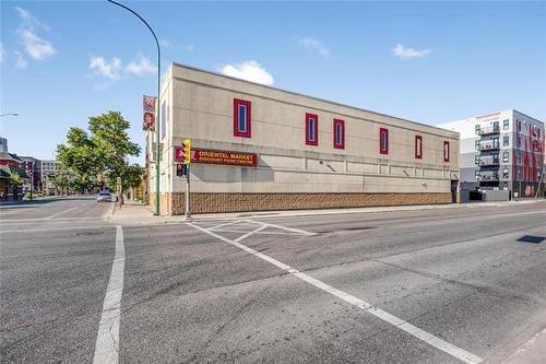 268 King St, Winnipeg, MB 