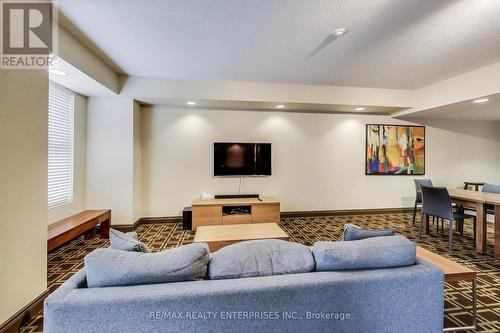 310 - 77 Mcmurrich Street, Toronto (Annex), ON - Indoor Photo Showing Living Room