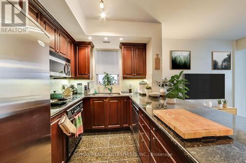 310 - 77 Mcmurrich Street, Toronto (Annex), ON - Indoor Photo Showing Kitchen