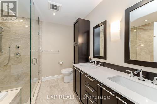 2 - 346 Park Lawn Road, Toronto (Stonegate-Queensway), ON - Indoor Photo Showing Bathroom