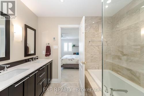 2 - 346 Park Lawn Road, Toronto (Stonegate-Queensway), ON - Indoor Photo Showing Bathroom