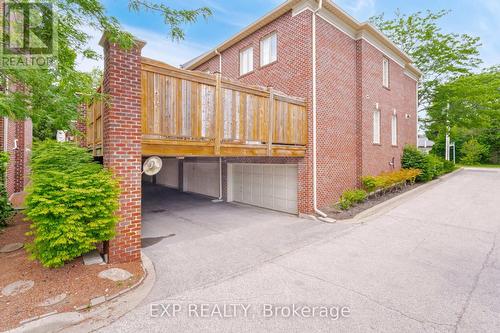 2 - 346 Park Lawn Road, Toronto (Stonegate-Queensway), ON - Outdoor