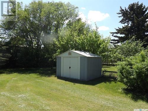 713 Beharrel Street, Oxbow, SK - Outdoor