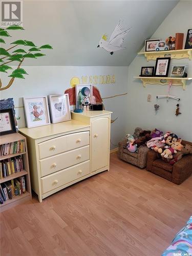 713 Beharrel Street, Oxbow, SK - Indoor Photo Showing Bedroom