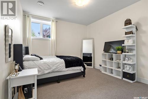 314 Clubhouse Boulevard E, Warman, SK - Indoor Photo Showing Bedroom