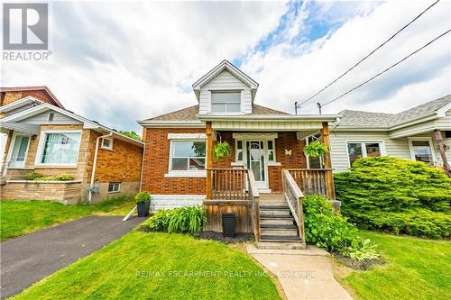 16 Tragina Avenue S, Hamilton, ON - Outdoor With Facade