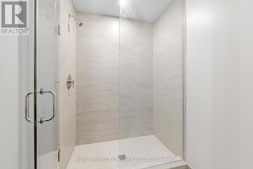 1213 - 270 Dufferin Street, Toronto (South Parkdale), ON - Indoor Photo Showing Bathroom