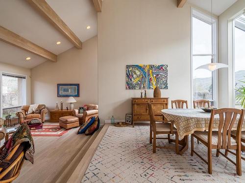 604 Stansfield Road, Kamloops, BC - Indoor Photo Showing Dining Room