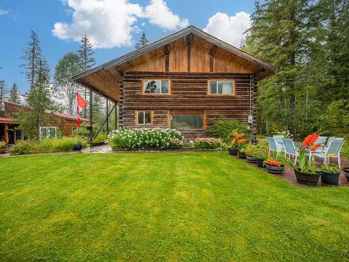 4373 Clearwater Valley Road, Clearwater, BC - Outdoor