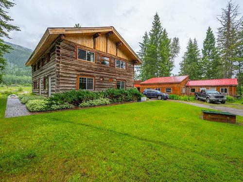 4373 Clearwater Valley Road, Clearwater, BC - Outdoor With Deck Patio Veranda