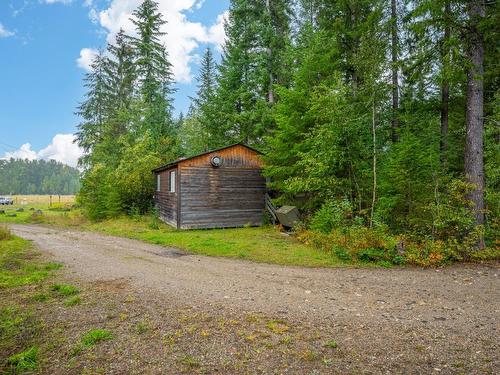 4373 Clearwater Valley Road, Clearwater, BC - Outdoor