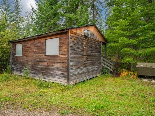 4373 Clearwater Valley Road, Clearwater, BC - Outdoor