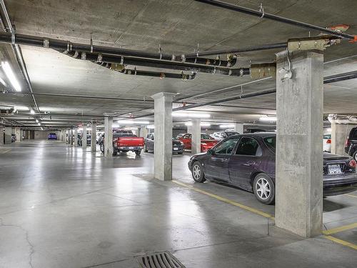 314-689 Tranquille Rd, Kamloops, BC - Indoor Photo Showing Garage